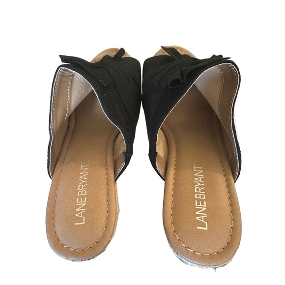 LANE BRYANT Women's Espadrille Sandals Black Suede Wedge Peep Toe Bow Size 9W - Picture 3 of 6